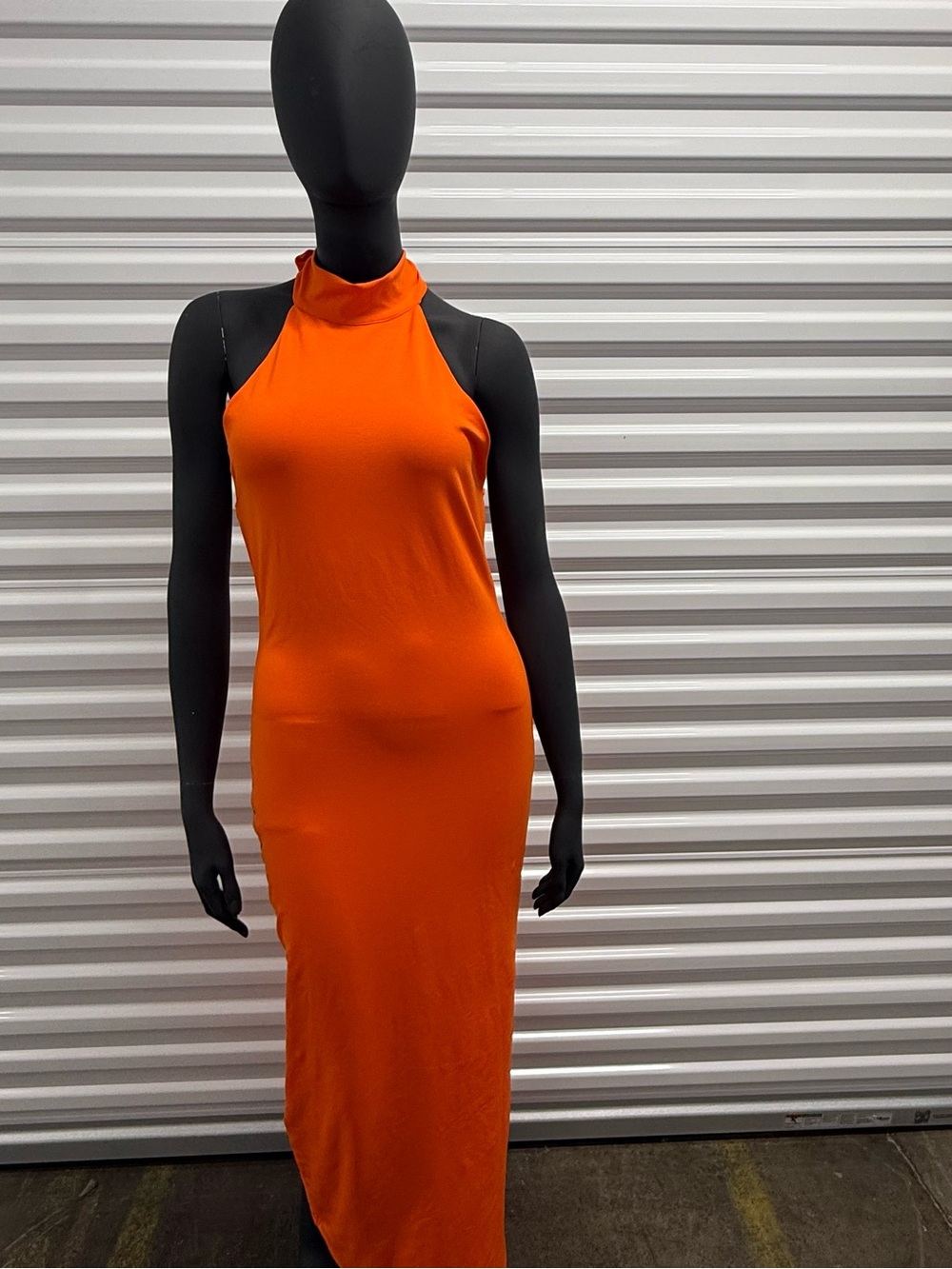 LIKE NEW MISSGUIDED Halter Dress